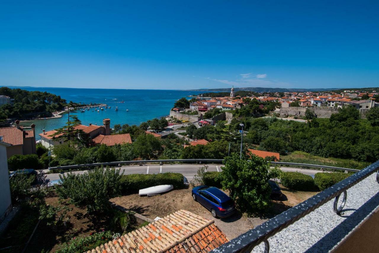 Franko & Ana Apartments Крк Екстер'єр фото