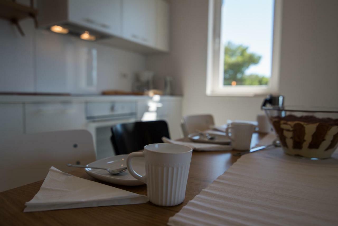 Franko & Ana Apartments Крк Екстер'єр фото
