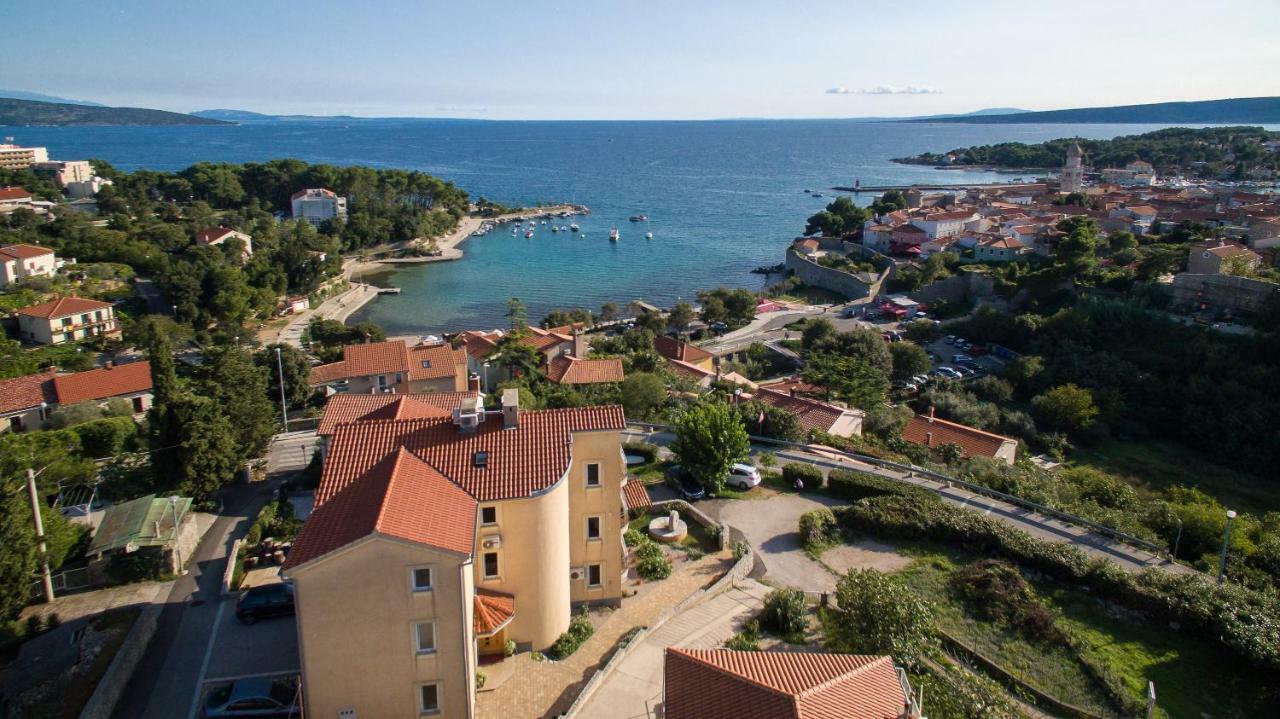Franko & Ana Apartments Крк Екстер'єр фото